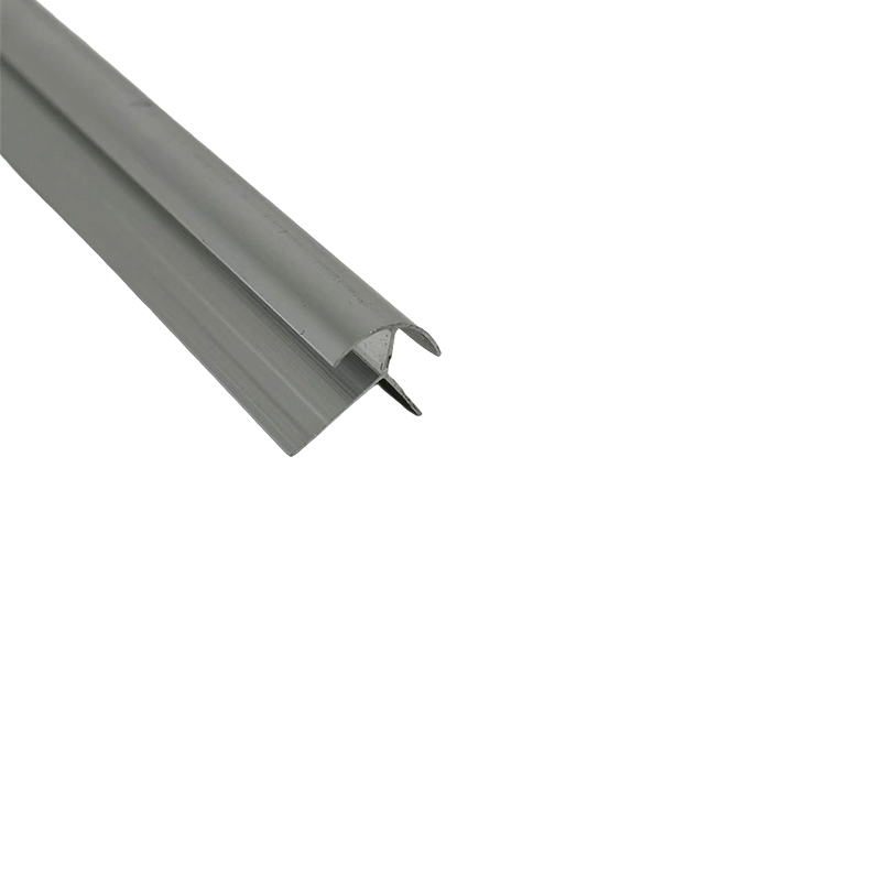 X4-alumiinilinjat 4 mm:n UV-marmorilevylle, joka sopii erittäin tarkasti